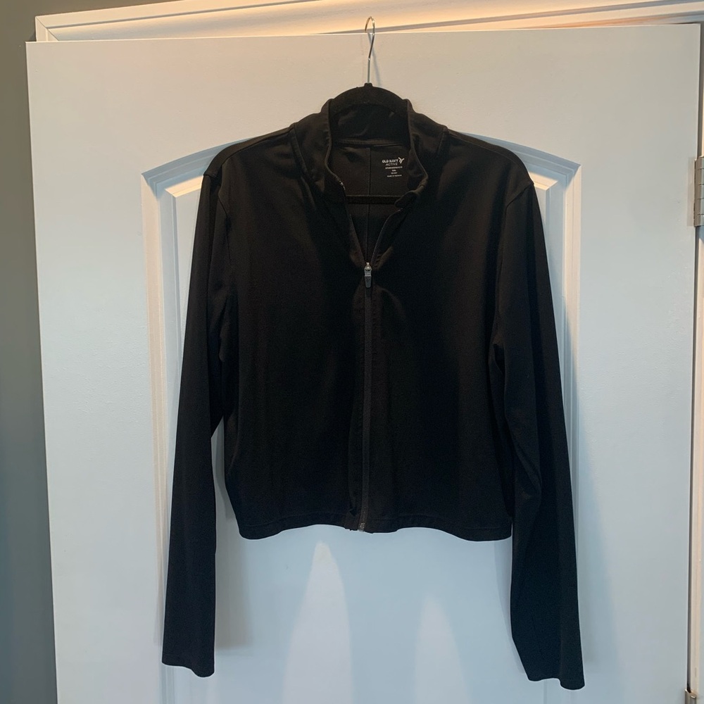 Old Navy XXL Cropped Black Zip Up Athletic Jacket